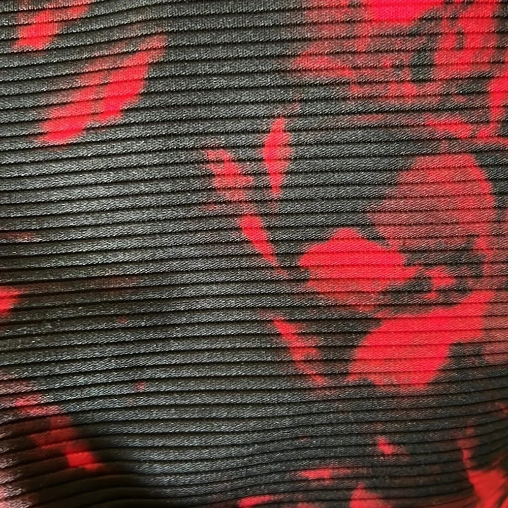 Top - Picture 4 of 5